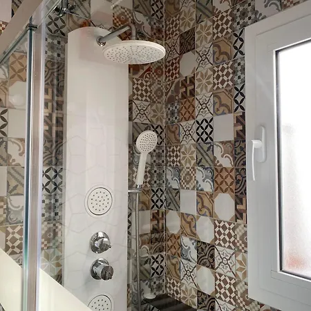 Calle Larga פואנגירולה