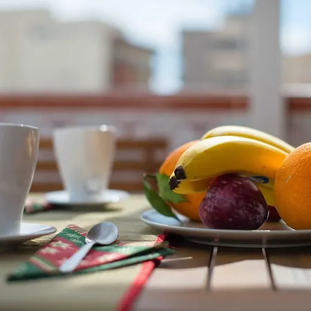 Calle Larga * フエンヒロラ