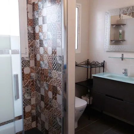 Calle Larga フエンヒロラ